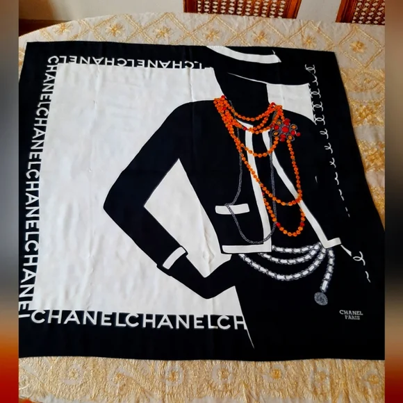 CHANEL | Accessories | Chanel Black And White Mademoiselle Scarf